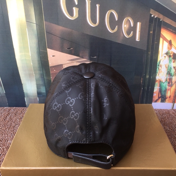 ブランド帽子側面デザイン